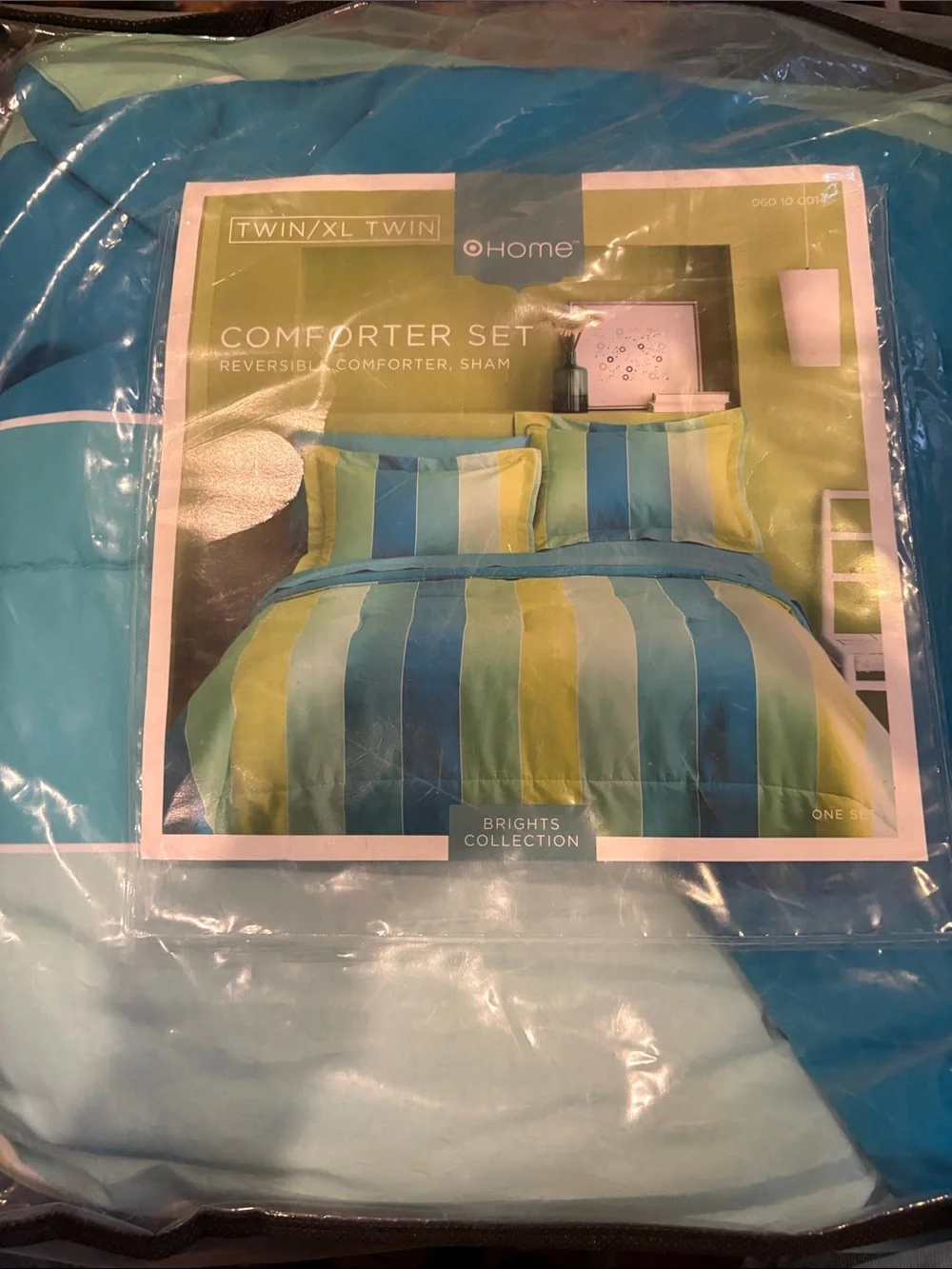 NEW Target Teal Blue & Green Stripe Reversible (Blue) TWIN XL Comforter Set